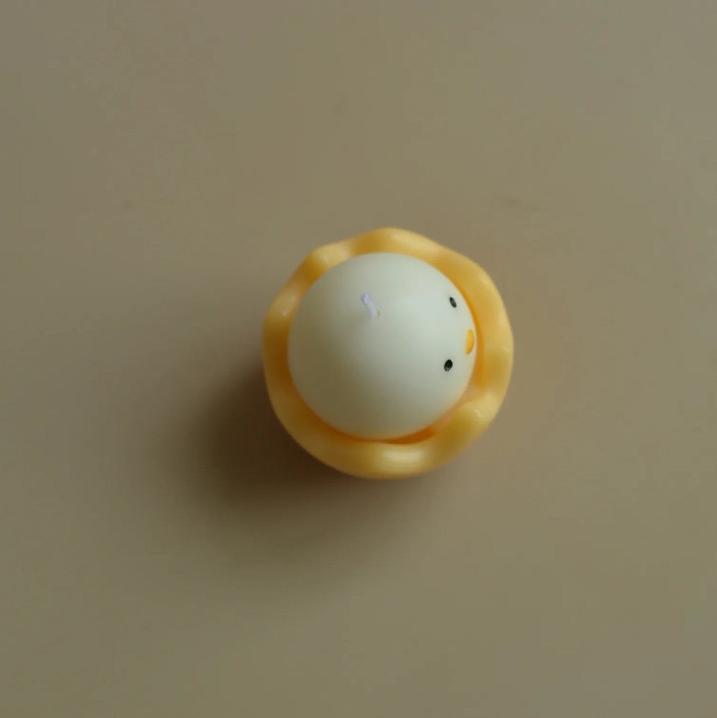 Creative Eggshell Chick Fragrance Candle