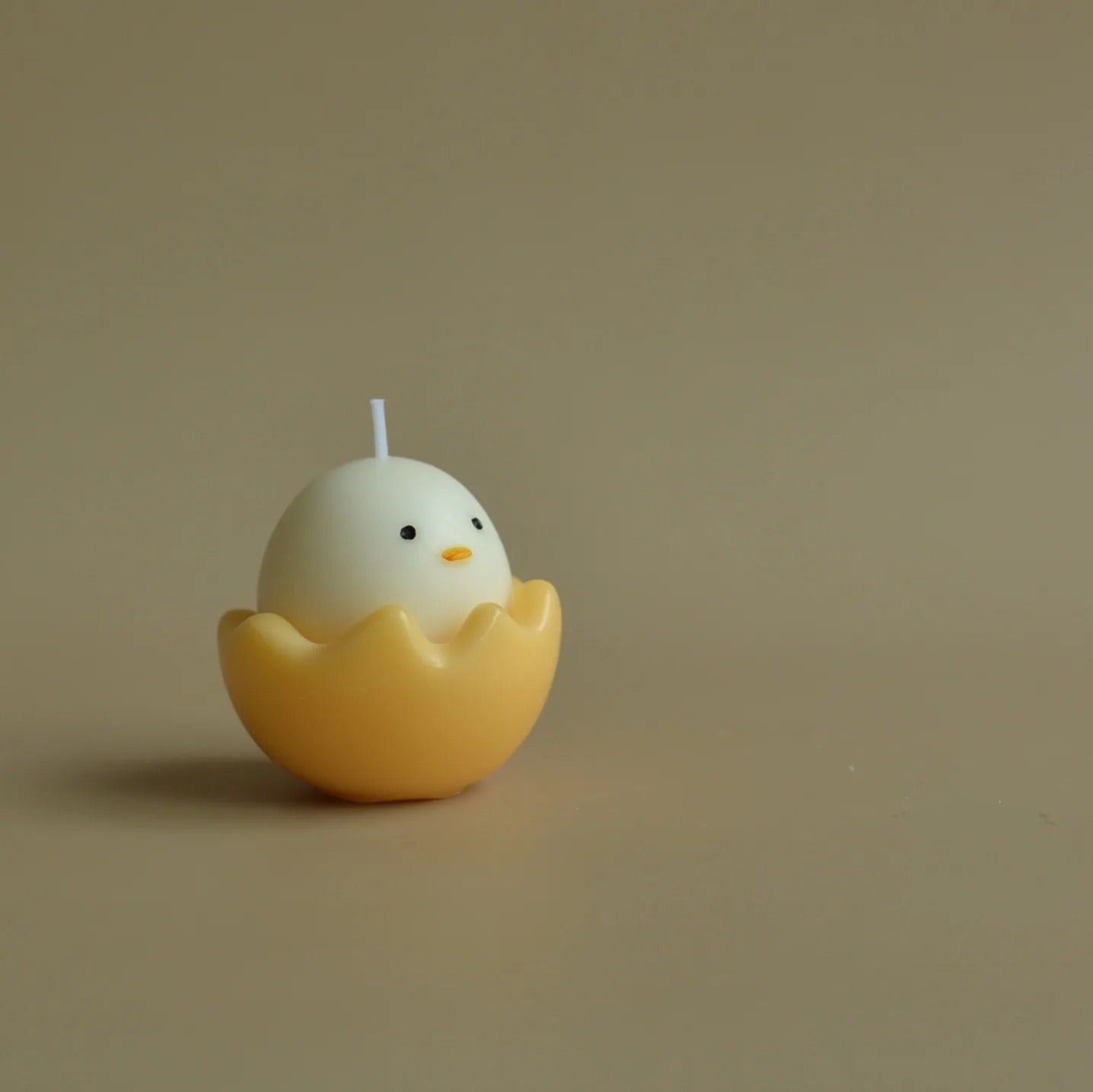Creative Eggshell Chick Fragrance Candle