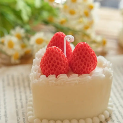 Strawberry Cream Cake Aromatherapy Candle